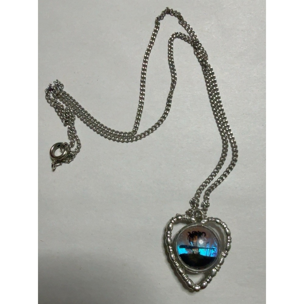 T20256-Iridescent Blue Purple Heart Pendant Necklace Silver Tone 24" Unique - Picture 2 of 7